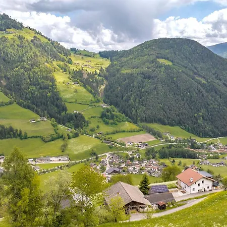 Tratterhof * Vallarga